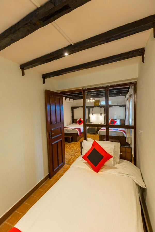 Vajra Boutique Hotel Bhatgoan Buitenkant foto